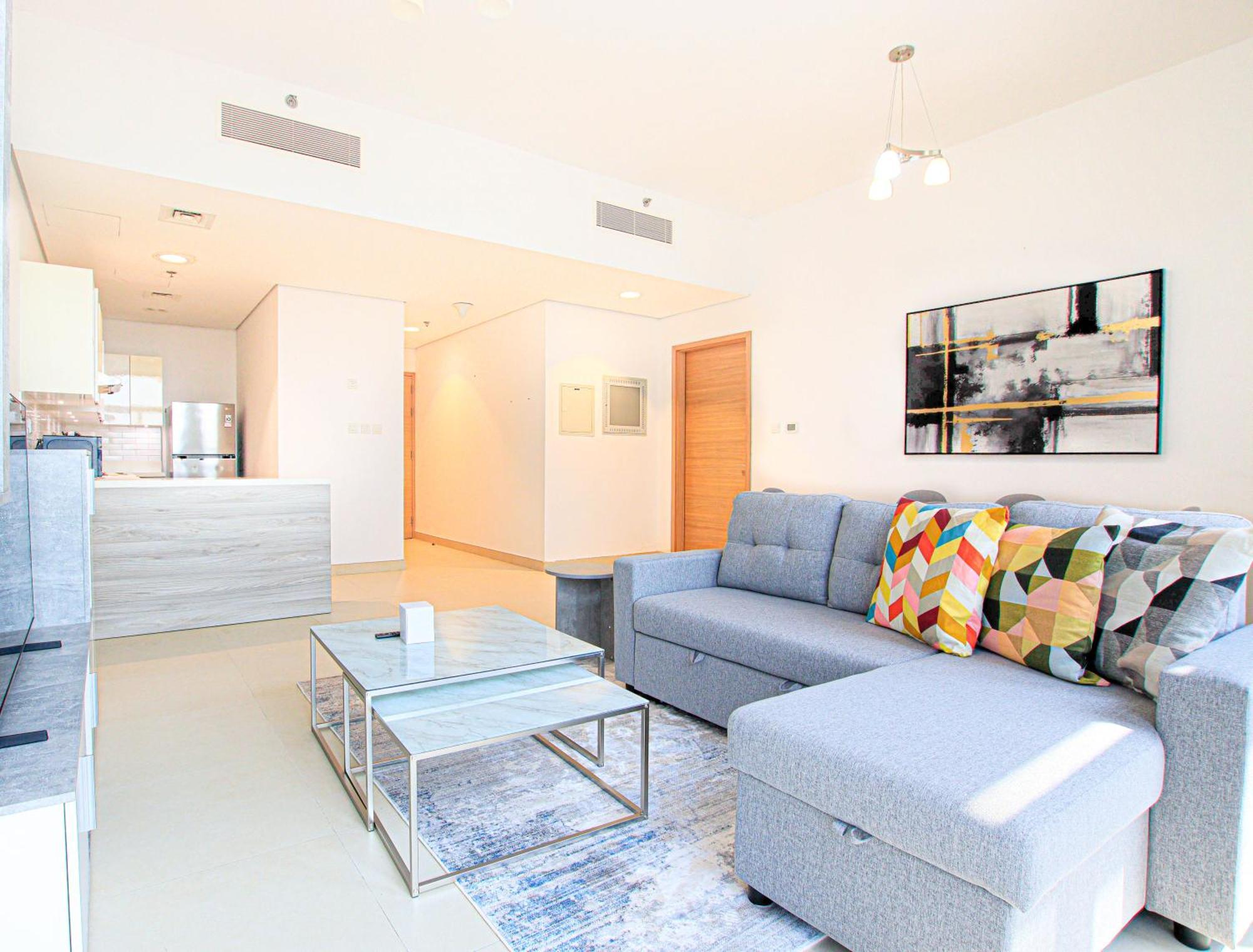 Chic 1br Iris Amber Al Jaddaf Apartment Dubai