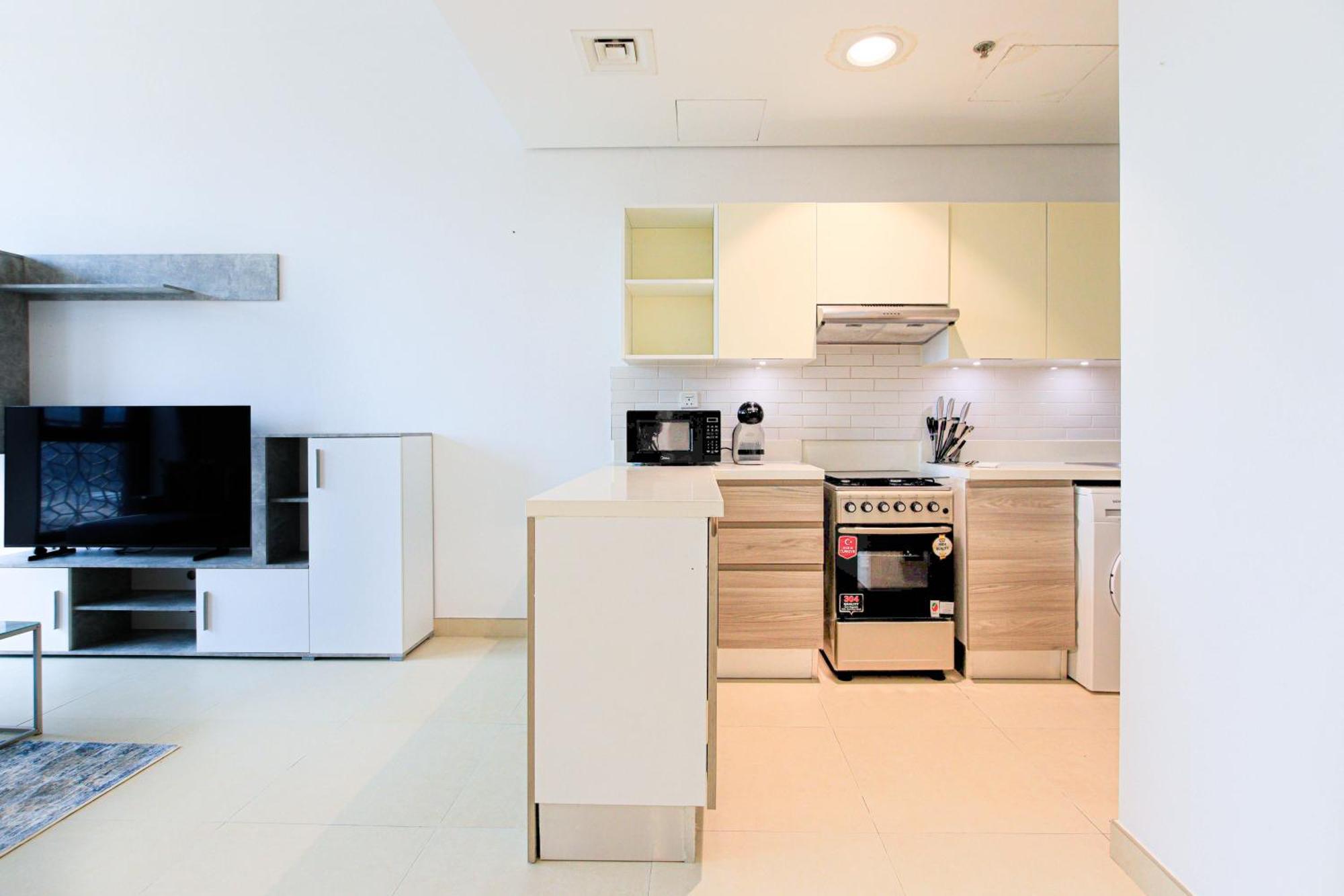 Apartment Chic 1br Iris Amber Al Jaddaf *